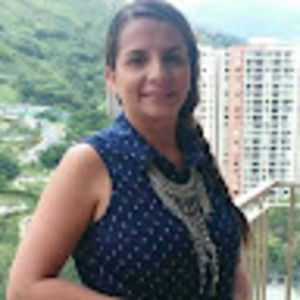 Meet your Posher, Marcela